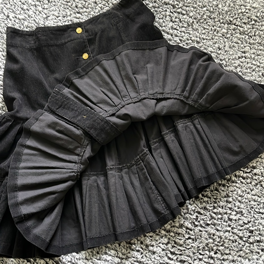 Black Corduroy Button-Down Pleated Skirt - Picture 9 of 12